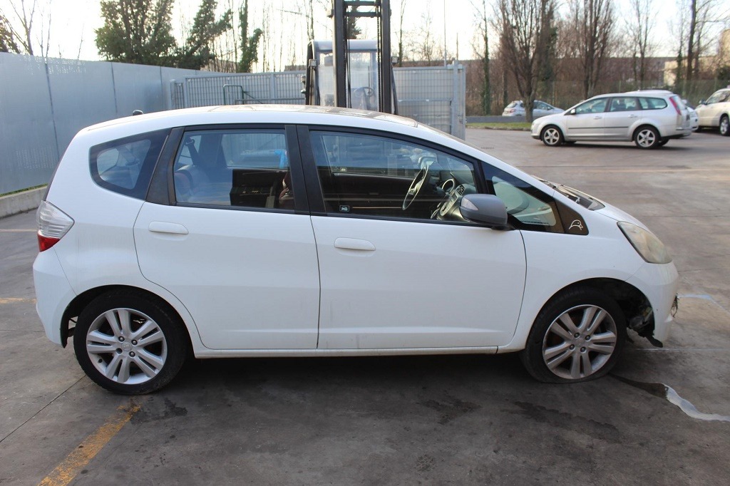 HONDA JAZZ 1.4 B 73KW 5M 5P (2010) RICAMBI IN MAGAZZINO