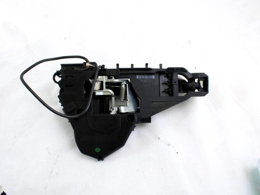 ZUNANJA KLJUKA SPREDNJA LEVA VRATA OEM N. A16476005709040 ORIGINAL REZERVNI DEL MERCEDES CLASSE ML W164 (2005-2008)DIESEL LETNIK 2006