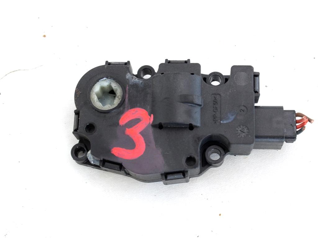 MOTORCEK OGREVANJA OEM N. 929888G ORIGINAL REZERVNI DEL MERCEDES CLASSE ML W164 (2005-2008)DIESEL LETNIK 2006