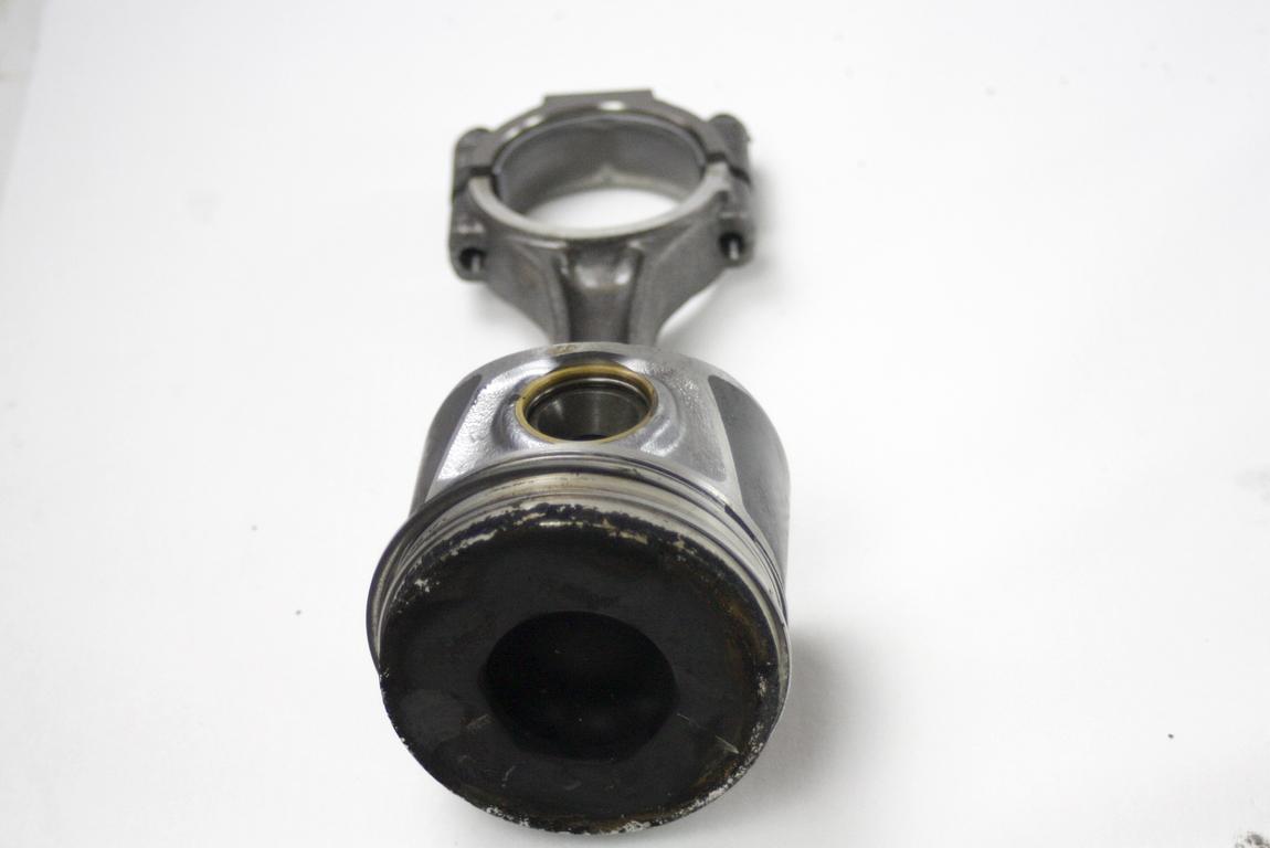 BAT ROCICNE GREDI/ OEM N. 038198401F ORIGINAL REZERVNI DEL AUDI A4 B7 8EC 8ED 8HE BER/SW/CABRIO (2004 - 2007) DIESEL LETNIK 2005