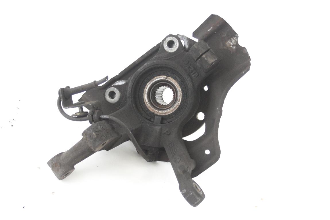 LEVI VRTLJIVI LEZAJ / PESTO KOLESA Z LEZAJEM SPREDAJ OEM N. 46528914 ORIGINAL REZERVNI DEL FIAT PUNTO 188 188AX MK2 (1999 - 2003) BENZINA LETNIK 2002