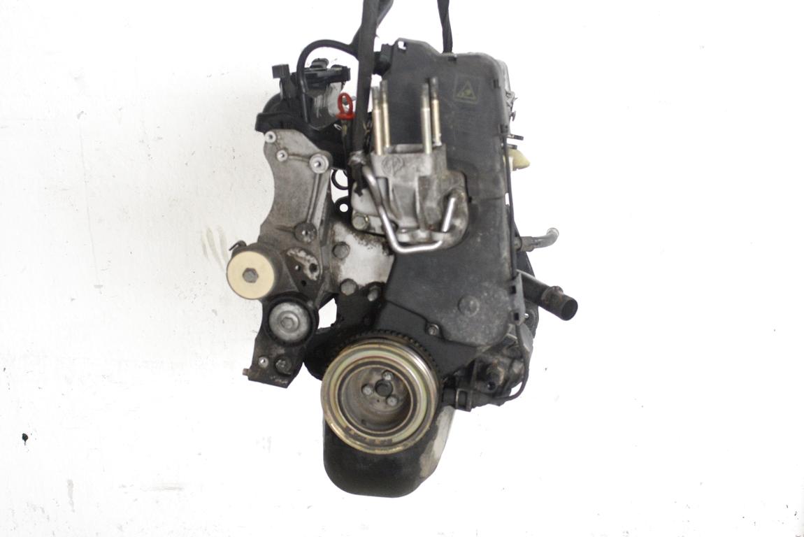 MOTOR OEM N. 188A4000 12751 ORIGINAL REZERVNI DEL FIAT PUNTO 188 188AX MK2 (1999 - 2003) BENZINA LETNIK 2000