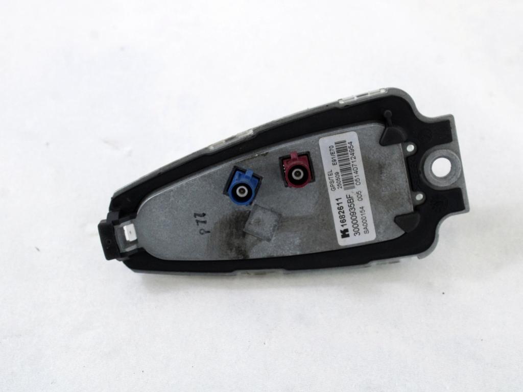 ANTENA ZA NAVIGACIJO / GPS OEM N. 6940418 ORIGINAL REZERVNI DEL BMW X5 E70 (2006 - 2010) DIESEL LETNIK 2009