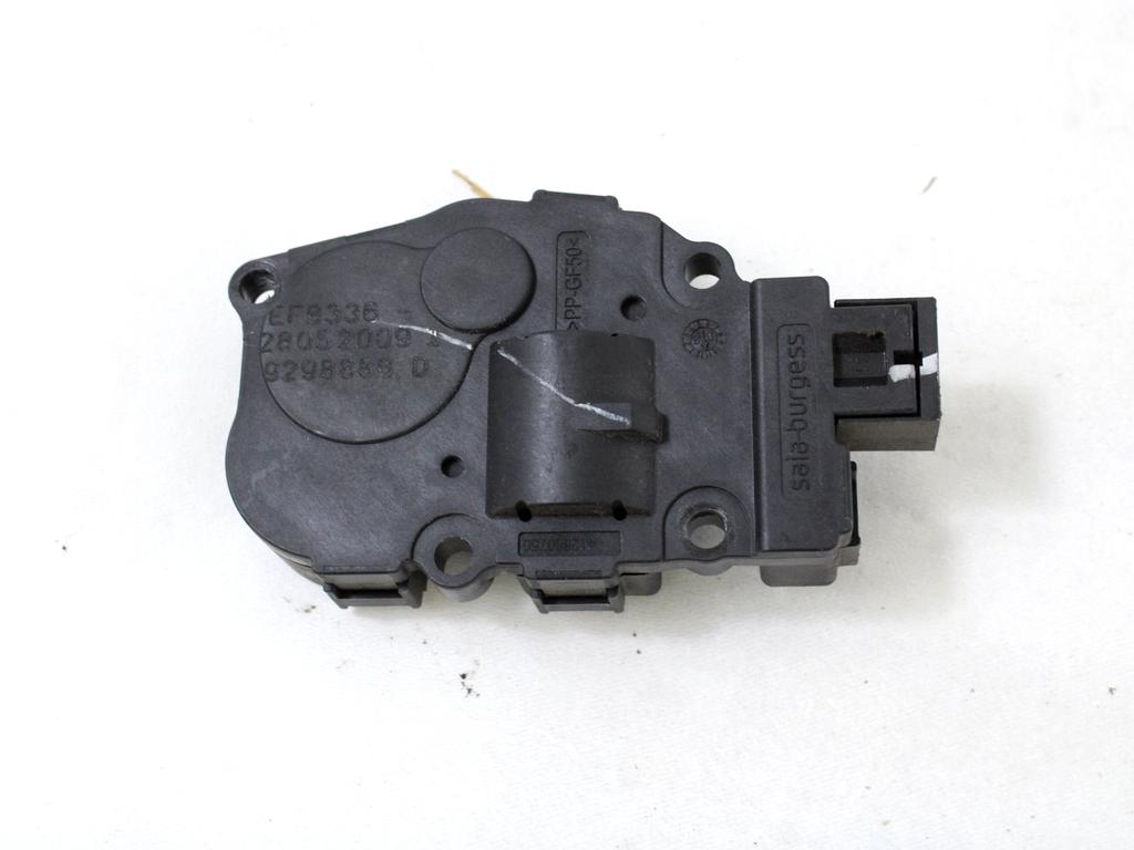 MOTORCEK OGREVANJA OEM N. 929888G ORIGINAL REZERVNI DEL BMW X5 E70 (2006 - 2010) DIESEL LETNIK 2009