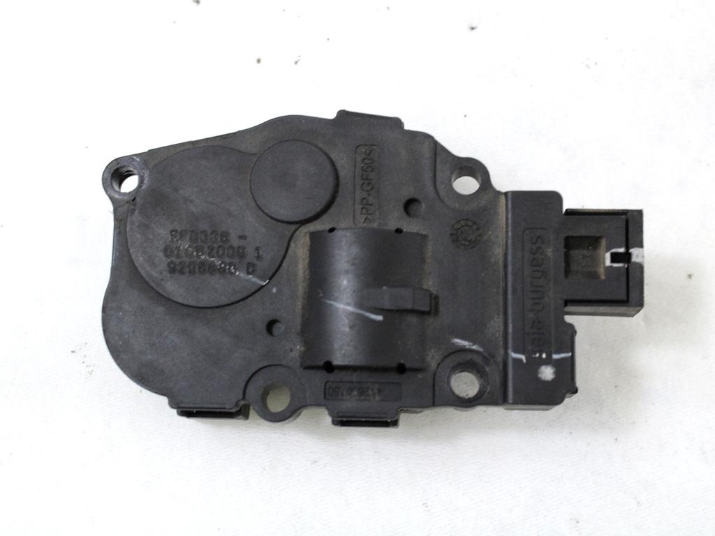 MOTORCEK OGREVANJA OEM N. 929888G ORIGINAL REZERVNI DEL BMW X5 E70 (2006 - 2010) DIESEL LETNIK 2009