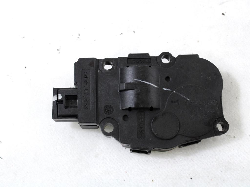 MOTORCEK OGREVANJA OEM N. 929888G ORIGINAL REZERVNI DEL BMW X5 E70 (2006 - 2010) DIESEL LETNIK 2009