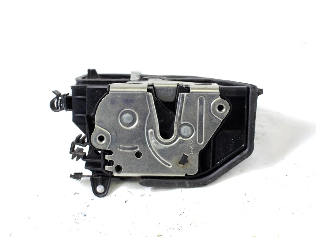 CENTRALNI ZAKLEP SPREDNJIH VRAT  OEM N. 7202146 ORIGINAL REZERVNI DEL BMW X5 E70 (2006 - 2010) DIESEL LETNIK 2009