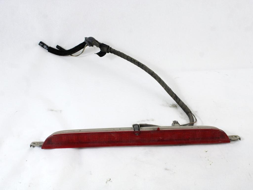 TRETJA ZAVORNA LUC OEM N. 63257199352 ORIGINAL REZERVNI DEL BMW X5 E70 (2006 - 2010) DIESEL LETNIK 2009