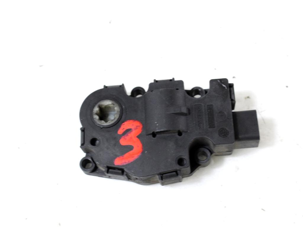 MOTORCEK OGREVANJA OEM N. 929888G ORIGINAL REZERVNI DEL BMW X5 E70 (2006 - 2010) DIESEL LETNIK 2009