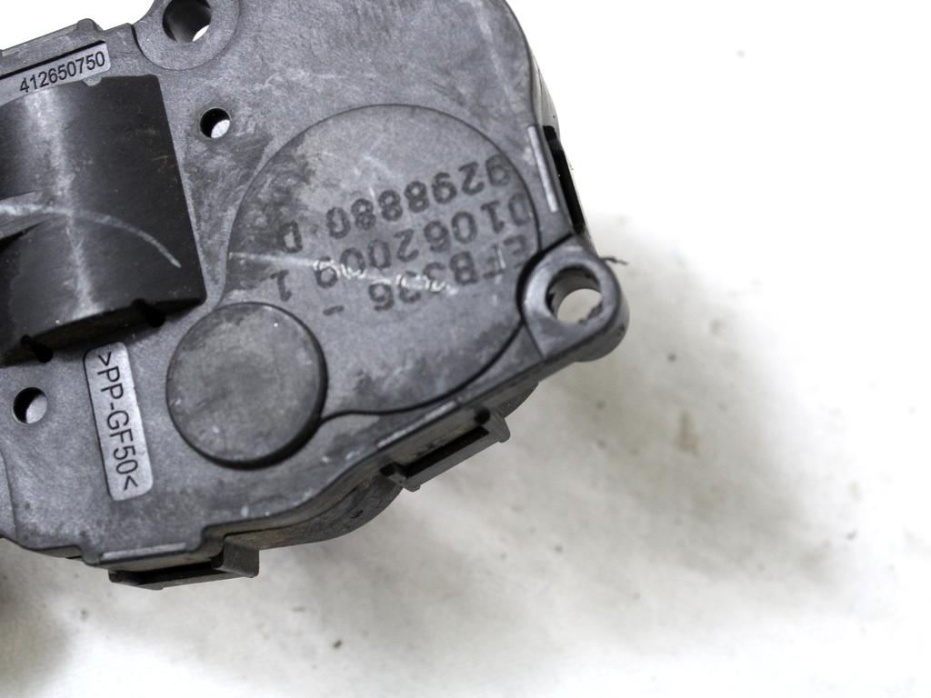 MOTORCEK OGREVANJA OEM N. 929888G ORIGINAL REZERVNI DEL BMW X5 E70 (2006 - 2010) DIESEL LETNIK 2009