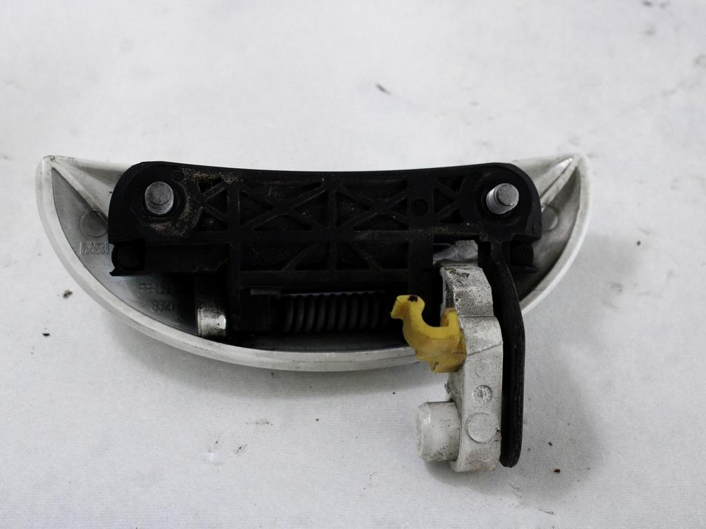 ZUNANJA KLJUKA SPREDNJA LEVA VRATA OEM N. 9101AK ORIGINAL REZERVNI DEL CITROEN C1 (2005 - 2014) BENZINA LETNIK 2009