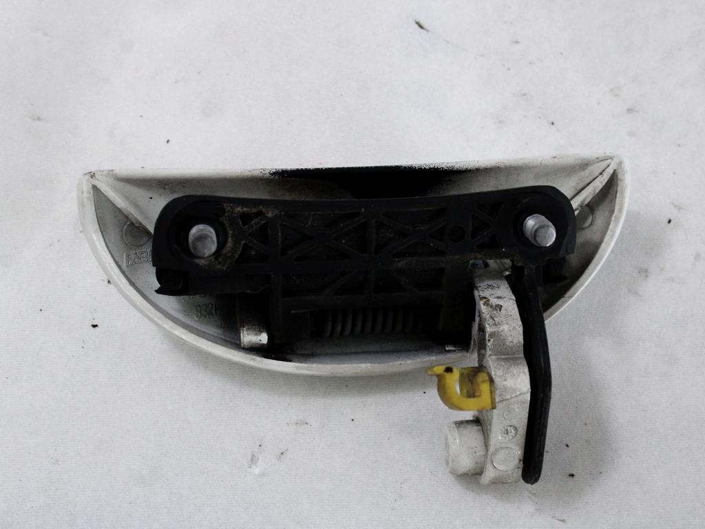 ZUNANJA KLJUKA SPREDNJA LEVA VRATA OEM N. 9101AK ORIGINAL REZERVNI DEL CITROEN C1 (2005 - 2014) BENZINA LETNIK 2009