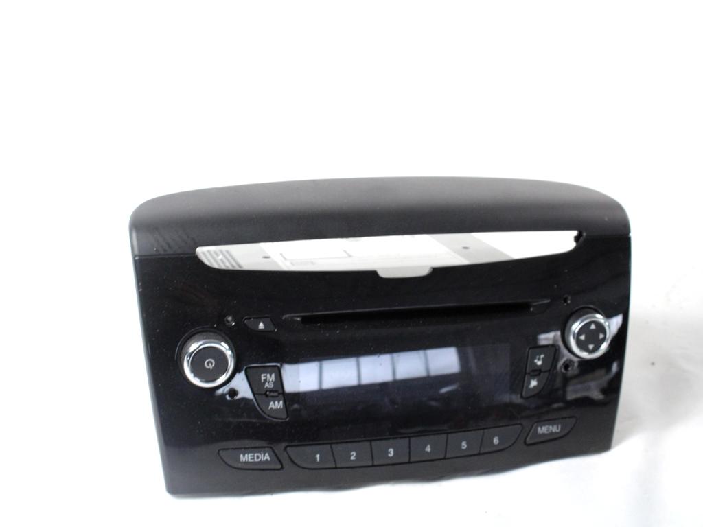 RADIO CD / OJACEVALNIK / IMETNIK HIFI OEM N. 735543480 ORIGINAL REZERVNI DEL LANCIA Y YPSILON 312 (dal 2011)BENZINA LETNIK 2012