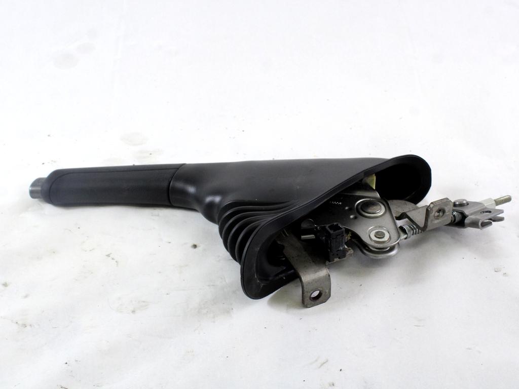 OEM N. 735541101 ORIGINAL REZERVNI DEL LANCIA Y YPSILON 312 (dal 2011)BENZINA LETNIK 2012