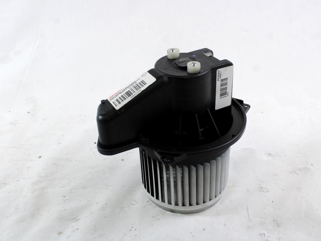 VENTILATOR  KABINE  OEM N. 77368116 ORIGINAL REZERVNI DEL LANCIA Y YPSILON 312 (dal 2011)BENZINA LETNIK 2012