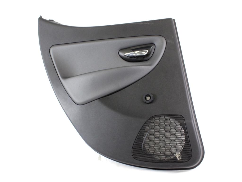 VRATNI PANEL OEM N. PNPSPLCYPSILON312BR5P ORIGINAL REZERVNI DEL LANCIA Y YPSILON 312 (dal 2011)BENZINA LETNIK 2012