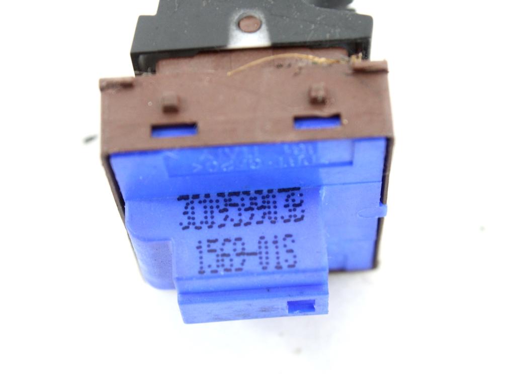 RAZLICNA STIKALA  OEM N. 3C0959903B ORIGINAL REZERVNI DEL VOLKSWAGEN PASSAT B6 3C2 3C5 BER/SW (2005 - 09/2010)  DIESEL LETNIK 2009