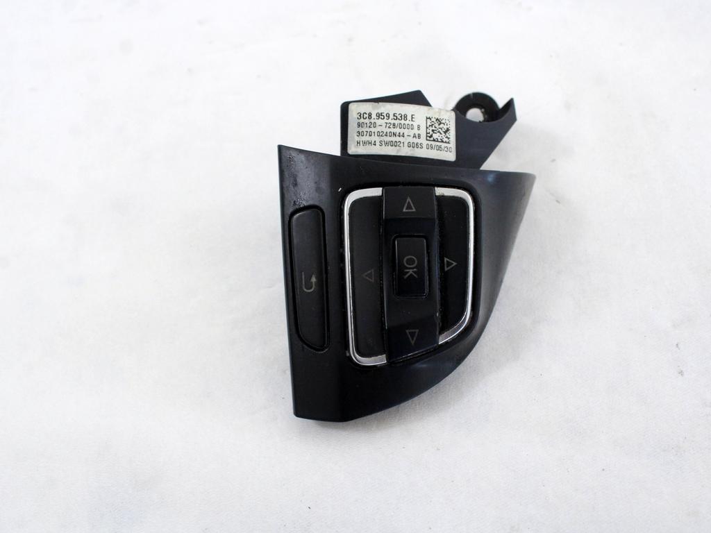 MULTIFUNKCIJSKI VOLAN OEM N. 3C8959538E ORIGINAL REZERVNI DEL VOLKSWAGEN PASSAT B6 3C2 3C5 BER/SW (2005 - 09/2010)  DIESEL LETNIK 2009