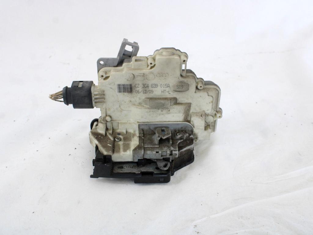 CENTRALNO ZAKLEPANJE PREDNIH LEVIH VRAT OEM N. 3C4839015A ORIGINAL REZERVNI DEL VOLKSWAGEN PASSAT B6 3C2 3C5 BER/SW (2005 - 09/2010)  DIESEL LETNIK 2009