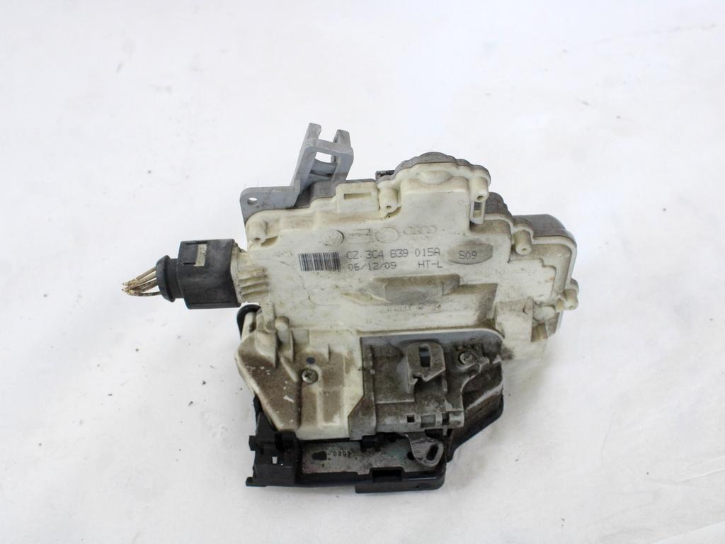 CENTRALNO ZAKLEPANJE PREDNIH LEVIH VRAT OEM N. 3C4839015A ORIGINAL REZERVNI DEL VOLKSWAGEN PASSAT B6 3C2 3C5 BER/SW (2005 - 09/2010)  DIESEL LETNIK 2009