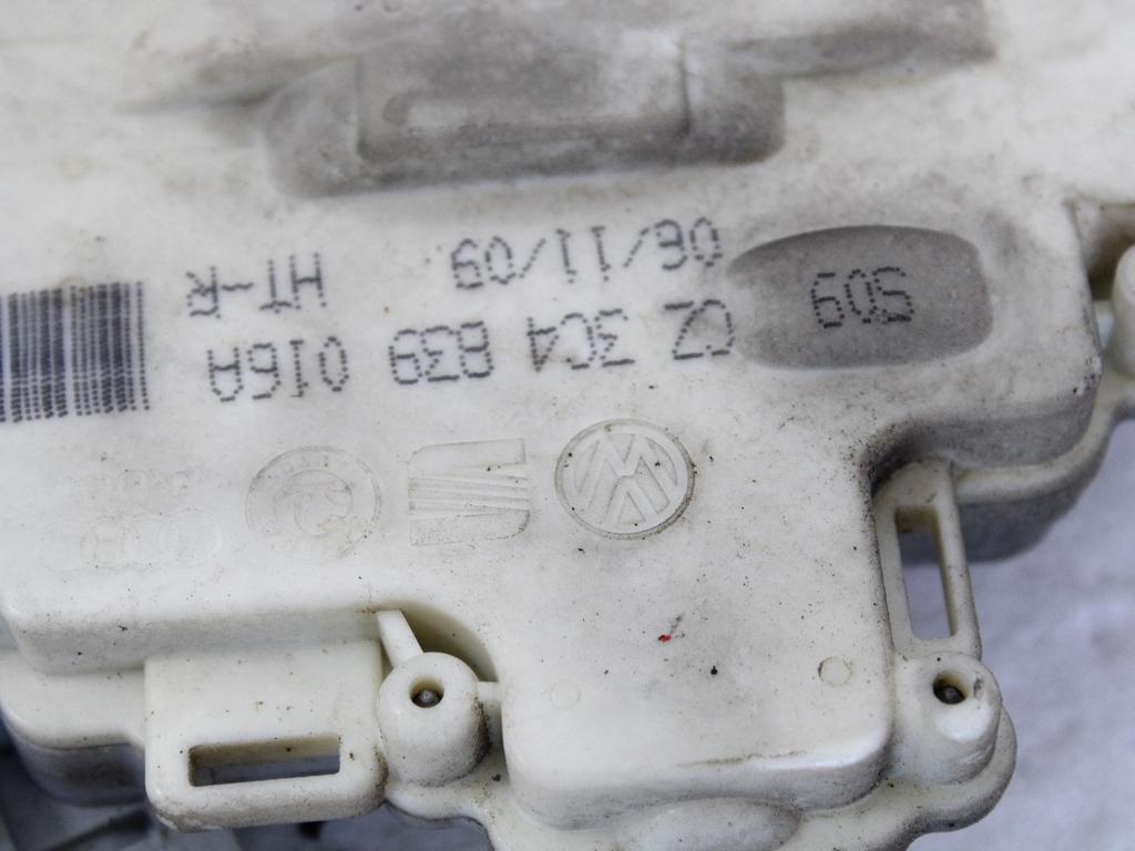 CENTRALNO ZAKLEPANJE ZADNJIH DESNIH VRAT OEM N. 3C4839016A ORIGINAL REZERVNI DEL VOLKSWAGEN PASSAT B6 3C2 3C5 BER/SW (2005 - 09/2010)  DIESEL LETNIK 2009