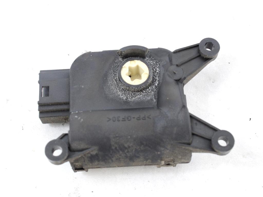 MOTORCEK OGREVANJA OEM N. 3C1907511A ORIGINAL REZERVNI DEL VOLKSWAGEN PASSAT B6 3C2 3C5 BER/SW (2005 - 09/2010)  DIESEL LETNIK 2009