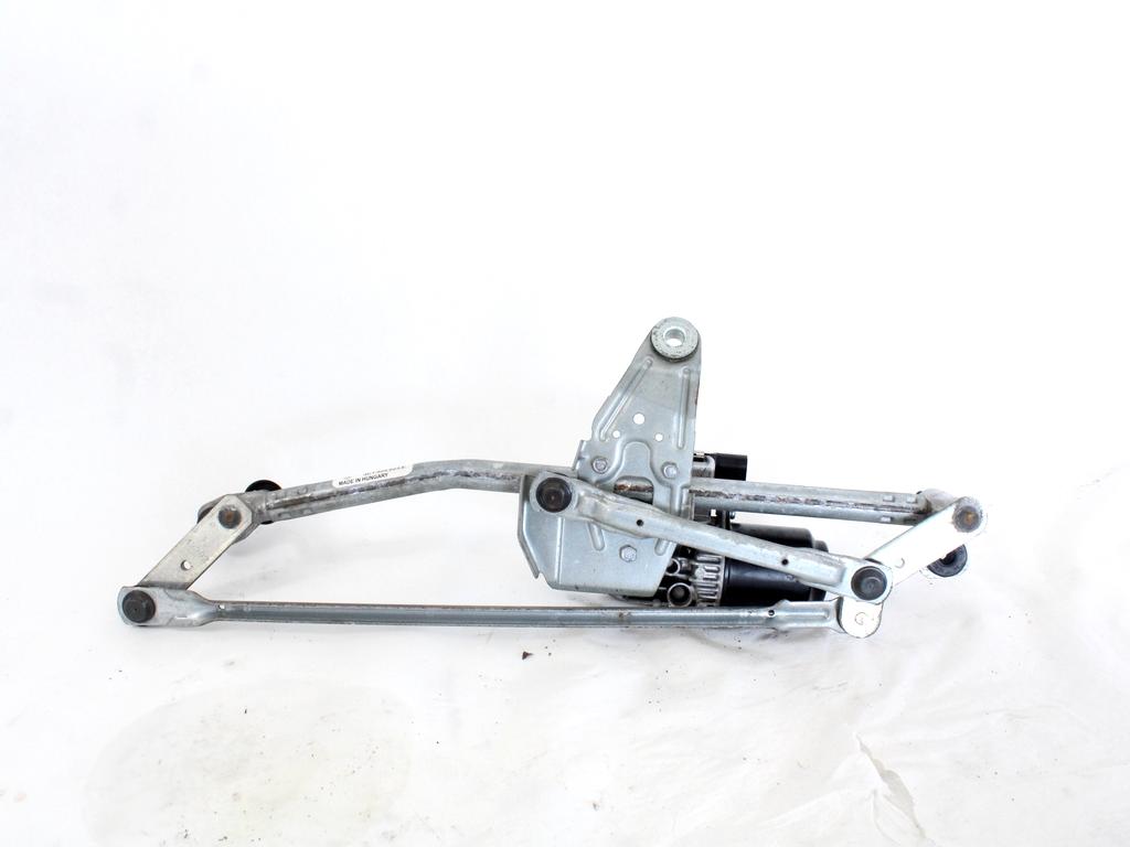 MOTORCEK PREDNJIH BRISALCEV OEM N. 3C1955023E ORIGINAL REZERVNI DEL VOLKSWAGEN PASSAT B6 3C2 3C5 BER/SW (2005 - 09/2010)  DIESEL LETNIK 2009