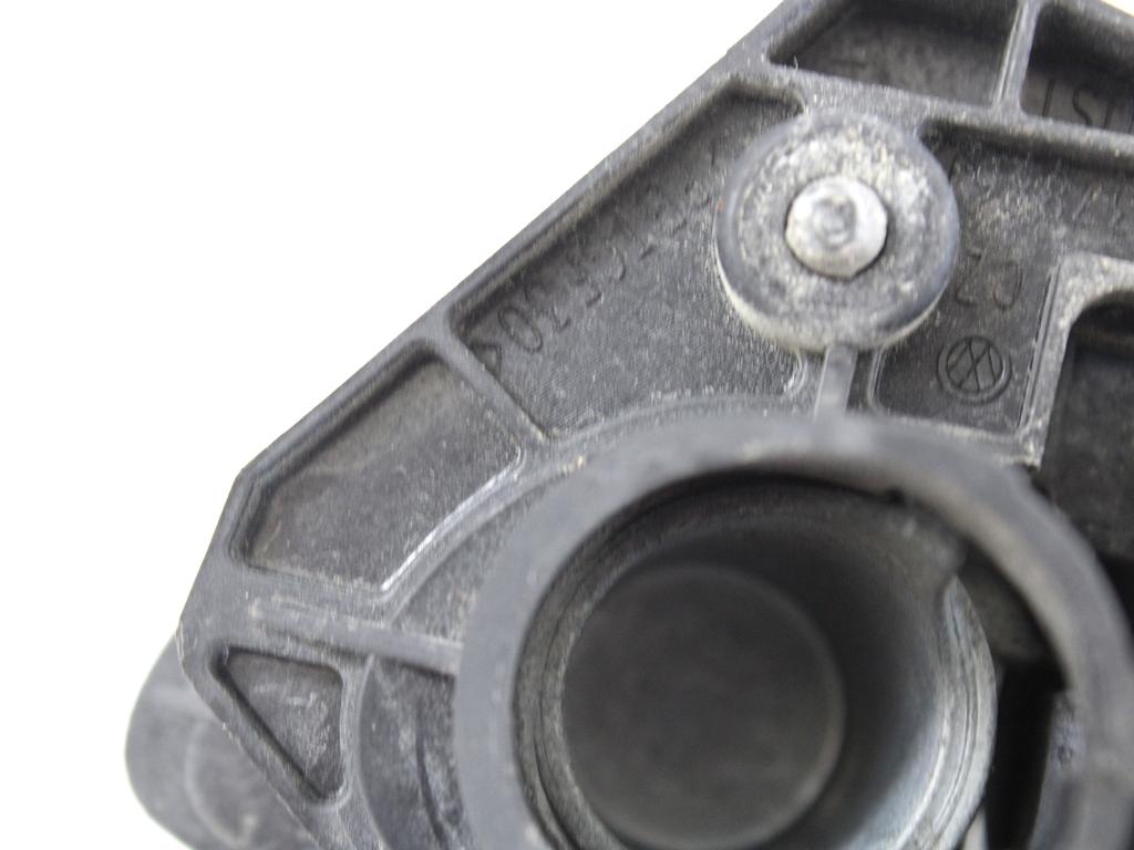 ZUNANJA KLJUKA ZADNJA DESNA VRATA OEM N. 3C0837206GRU ORIGINAL REZERVNI DEL VOLKSWAGEN PASSAT B6 3C2 3C5 BER/SW (2005 - 09/2010)  DIESEL LETNIK 2009