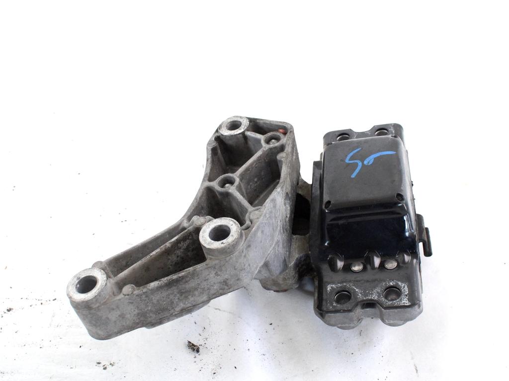 NOSILCI MOTORJA/DRUGO OEM N. 3C0199555AA ORIGINAL REZERVNI DEL VOLKSWAGEN PASSAT B6 3C2 3C5 BER/SW (2005 - 09/2010)  DIESEL LETNIK 2009