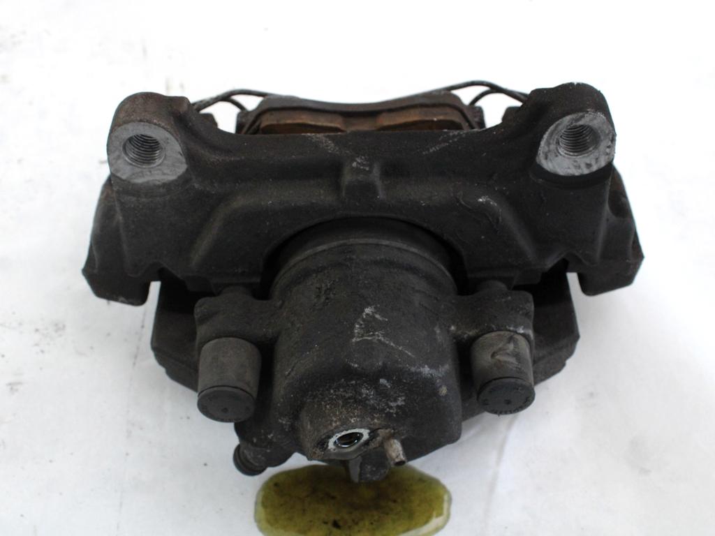 SPREDNJE DESNE ZAVORNE CELJUSTI  OEM N. 1K0615124E ORIGINAL REZERVNI DEL VOLKSWAGEN PASSAT B6 3C2 3C5 BER/SW (2005 - 09/2010)  DIESEL LETNIK 2009