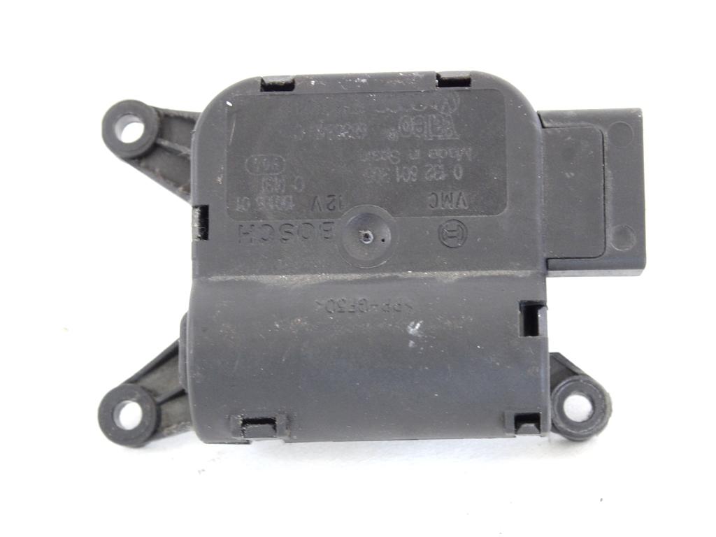 MOTORCEK OGREVANJA OEM N. 8E1820511D ORIGINAL REZERVNI DEL AUDI A4 B7 8EC 8ED 8HE BER/SW/CABRIO (2004 - 2007) DIESEL LETNIK 2005