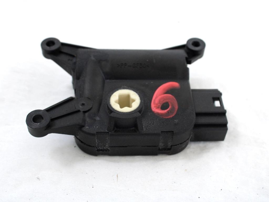 MOTORCEK OGREVANJA OEM N. 8E1820511C ORIGINAL REZERVNI DEL AUDI A4 B7 8EC 8ED 8HE BER/SW/CABRIO (2004 - 2007) DIESEL LETNIK 2005