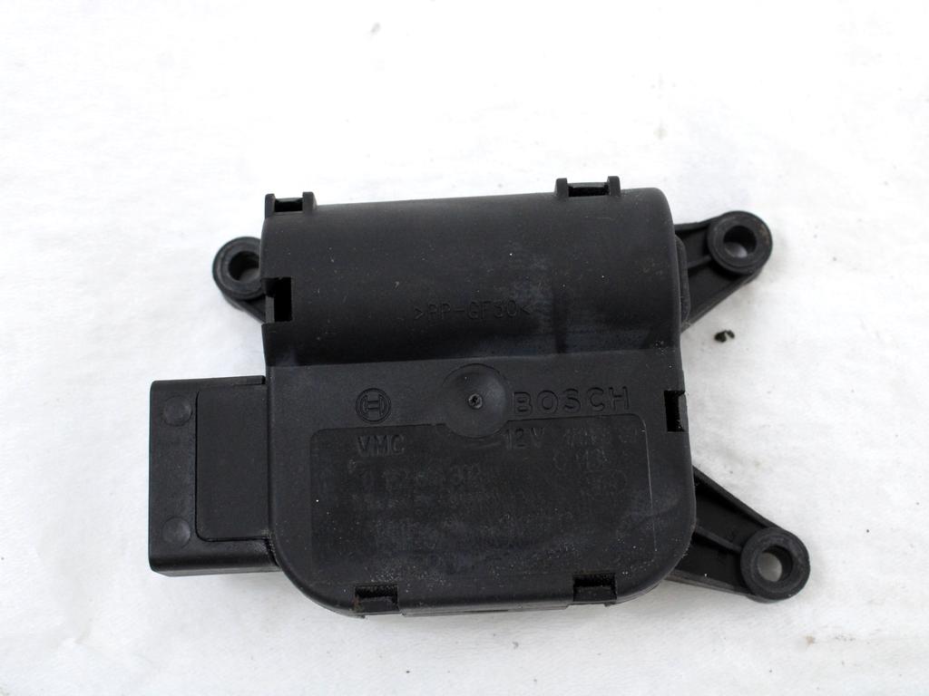 MOTORCEK OGREVANJA OEM N. 8E1820511C ORIGINAL REZERVNI DEL AUDI A4 B7 8EC 8ED 8HE BER/SW/CABRIO (2004 - 2007) DIESEL LETNIK 2005