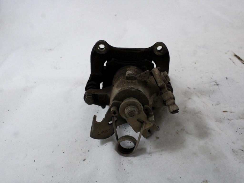 ZADNJE DESNE ZAVORNE CELJUSTI  OEM N. 8E0615424G ORIGINAL REZERVNI DEL AUDI A4 B7 8EC 8ED 8HE BER/SW/CABRIO (2004 - 2007) DIESEL LETNIK 2005