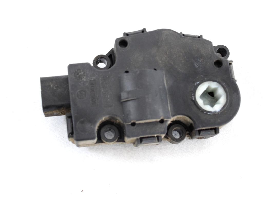 MOTORCEK OGREVANJA OEM N. 929888G ORIGINAL REZERVNI DEL MERCEDES CLASSE ML W164 (2005-2008)DIESEL LETNIK 2006