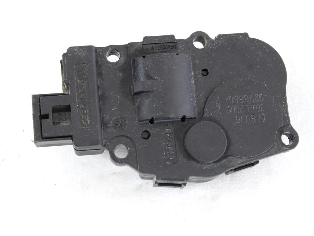 MOTORCEK OGREVANJA OEM N. 929888G ORIGINAL REZERVNI DEL MERCEDES CLASSE ML W164 (2005-2008)DIESEL LETNIK 2006