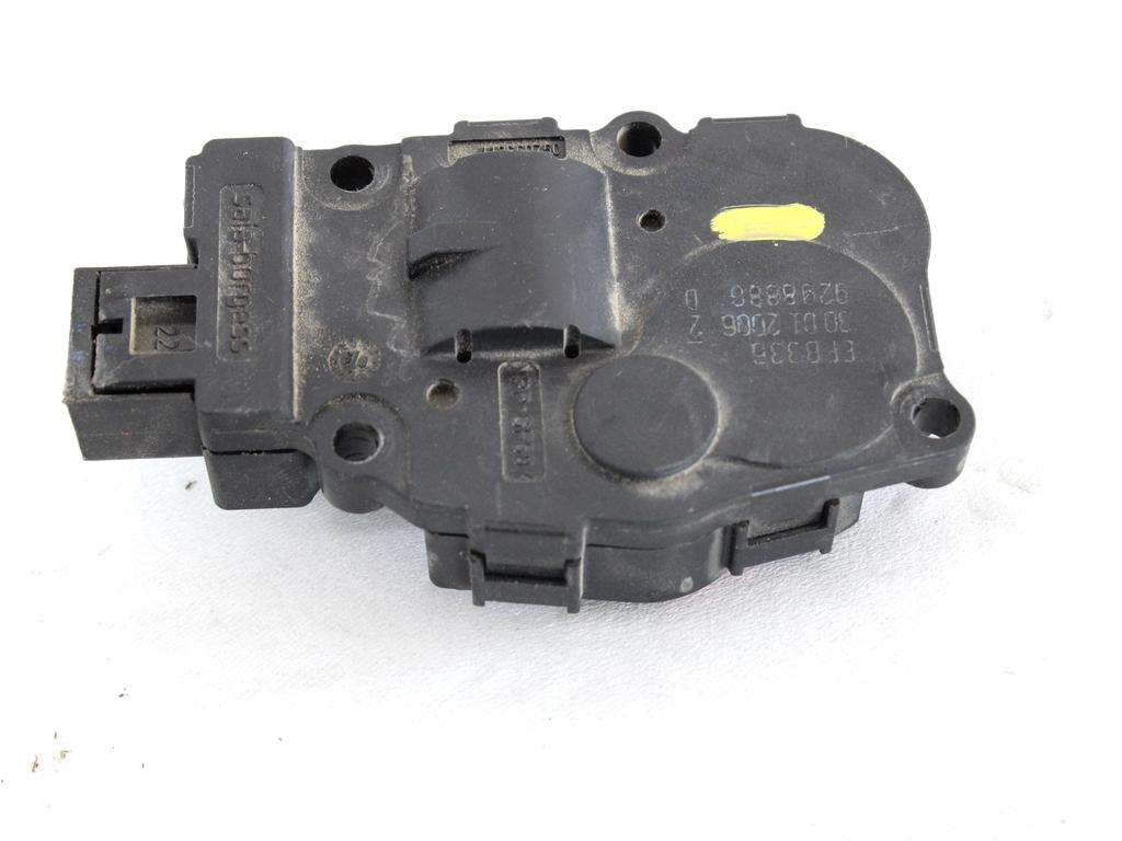 MOTORCEK OGREVANJA OEM N. 929888G ORIGINAL REZERVNI DEL MERCEDES CLASSE ML W164 (2005-2008)DIESEL LETNIK 2006