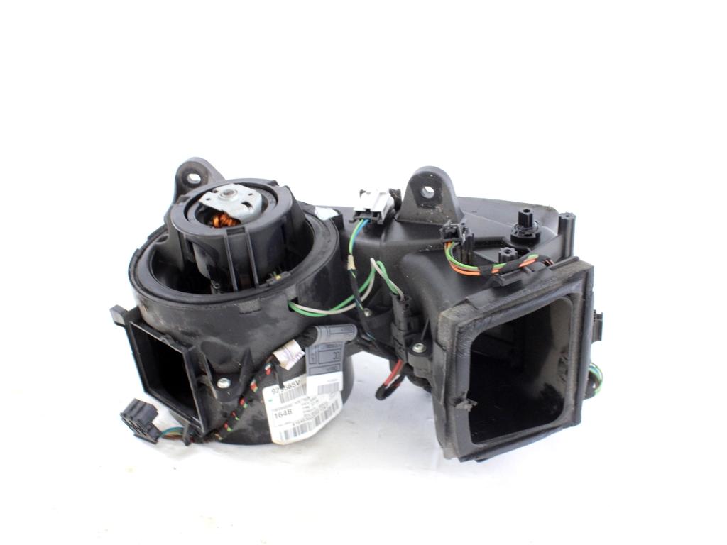 VENTILATOR  KABINE  OEM N. A164830000 ORIGINAL REZERVNI DEL MERCEDES CLASSE ML W164 (2005-2008)DIESEL LETNIK 2006