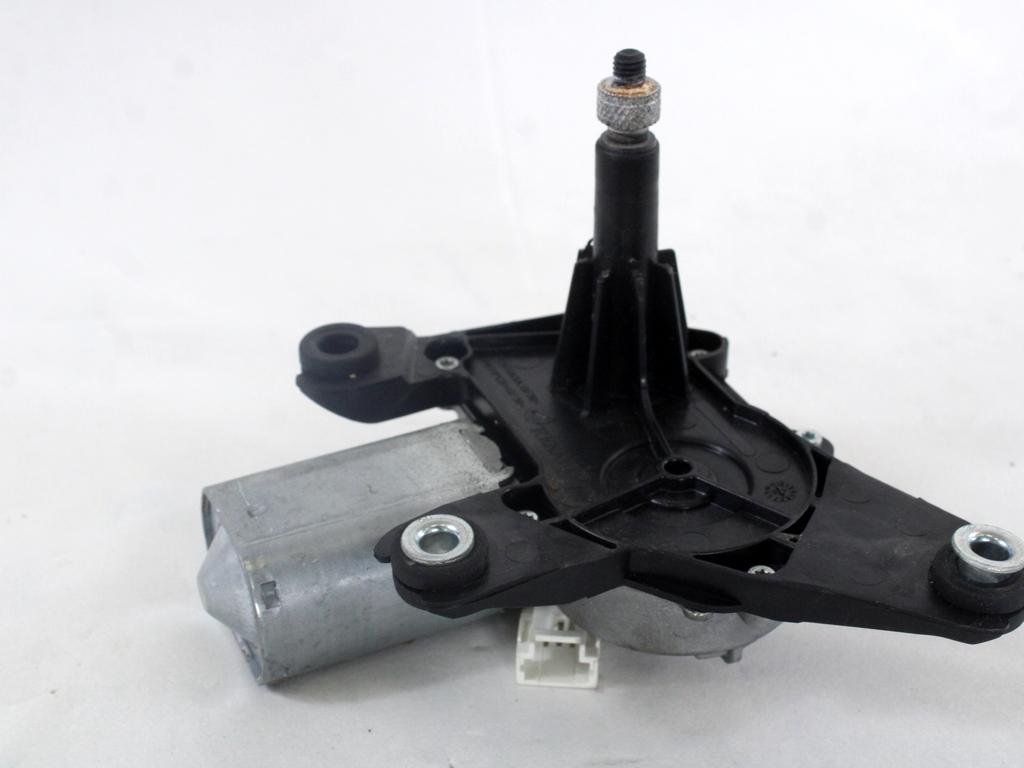 MOTORCEK ZADNJEGA BRISALCA OEM N. 8200311486 ORIGINAL REZERVNI DEL RENAULT CLIO BR0//1 CR0/1 KR0/1 MK3 R (05/2009 - 2013) BENZINA LETNIK 2010