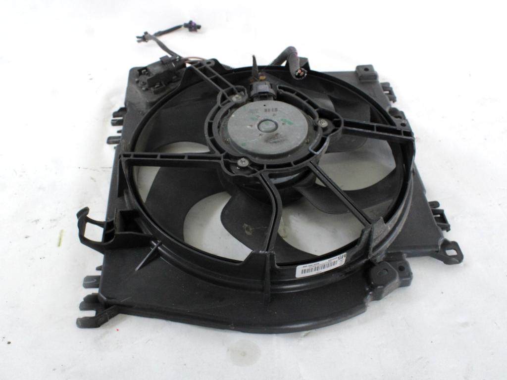 VENTILATOR HLADILNIKA OEM N. 8200966248 ORIGINAL REZERVNI DEL RENAULT CLIO BR0//1 CR0/1 KR0/1 MK3 R (05/2009 - 2013) BENZINA LETNIK 2010