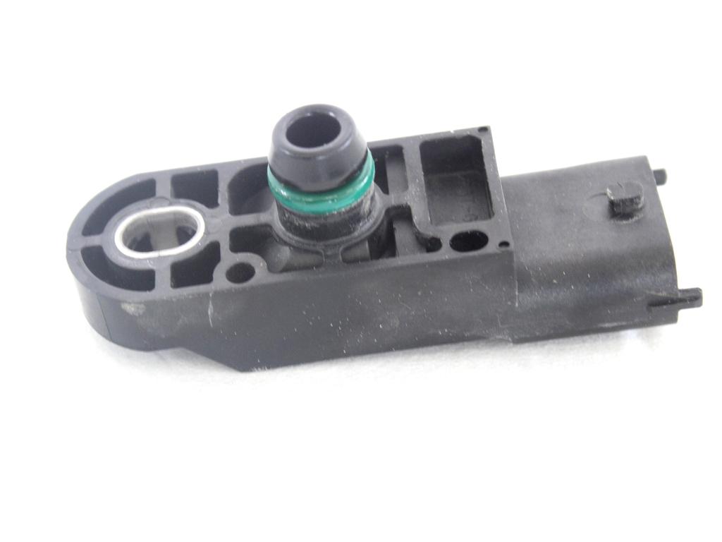 TLAK IZPUSNIH PLINOV SENZORJA OEM N. 8200233831 ORIGINAL REZERVNI DEL RENAULT CLIO BR0//1 CR0/1 KR0/1 MK3 R (05/2009 - 2013) BENZINA LETNIK 2010