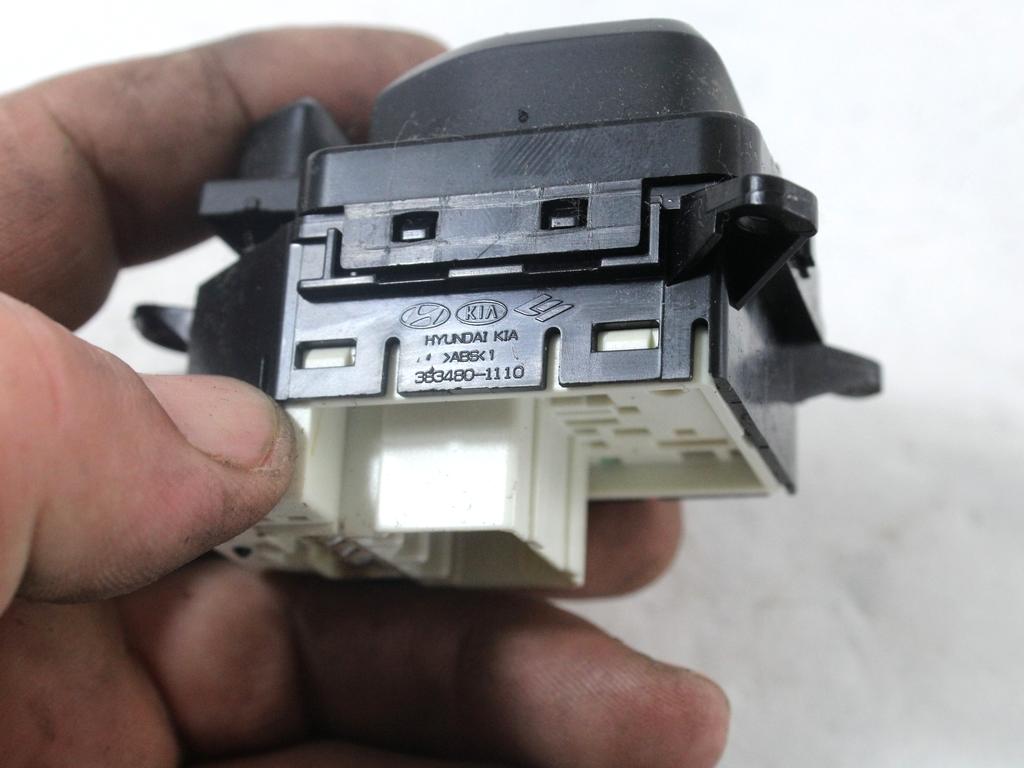 STIKALA ELEKTRICNIH OGLEDAL  OEM N. 935732S100 ORIGINAL REZERVNI DEL HYUNDAI IX35 LM EL ELH (2009 - 2015)DIESEL LETNIK 2013