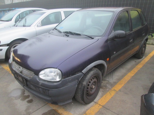 OPEL CORSA 1.0 B 40KW 5M 5P (2000) BUTTATA INTERA 