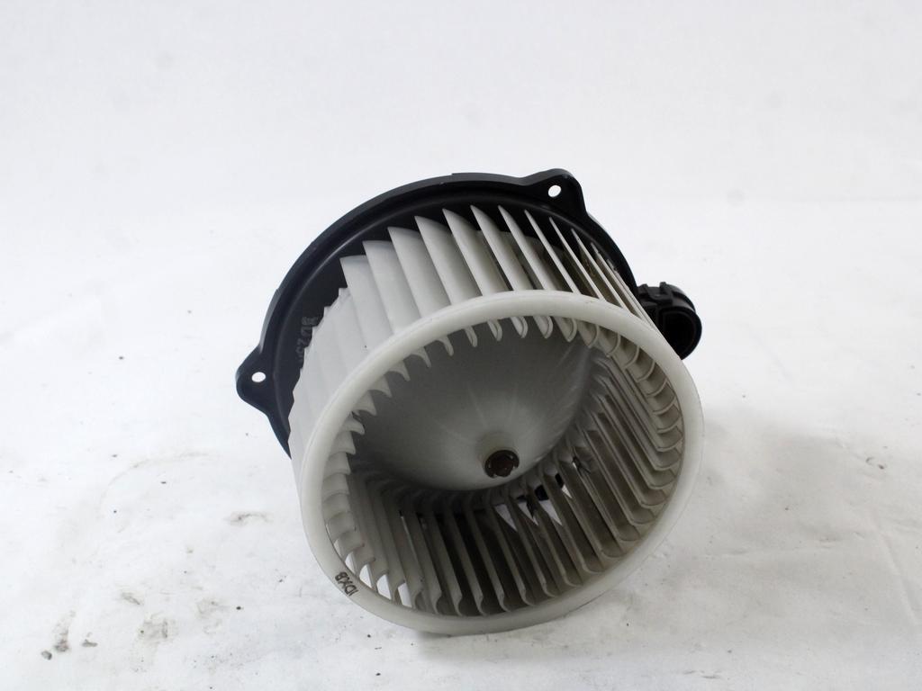 VENTILATOR  KABINE  OEM N. F00S3B2441 ORIGINAL REZERVNI DEL HYUNDAI IX35 LM EL ELH (2009 - 2015)DIESEL LETNIK 2013