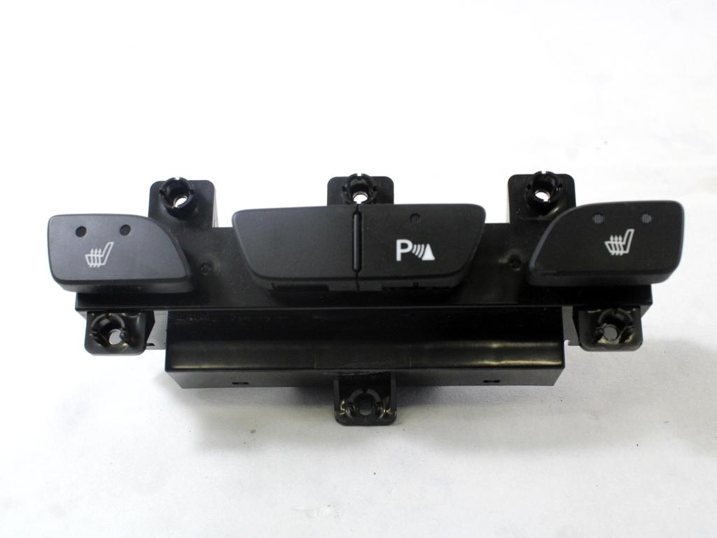 RAZLICNA STIKALA  OEM N. 93310-2Y100 ORIGINAL REZERVNI DEL HYUNDAI IX35 LM EL ELH (2009 - 2015)DIESEL LETNIK 2013