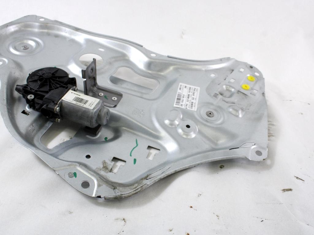 MEHANIZEM DVIGA ZADNJIH STEKEL  OEM N. 33134 SISTEMA ALZACRISTALLO PORTA POSTERIORE ELETT ORIGINAL REZERVNI DEL HYUNDAI IX35 LM EL ELH (2009 - 2015)DIESEL LETNIK 2013