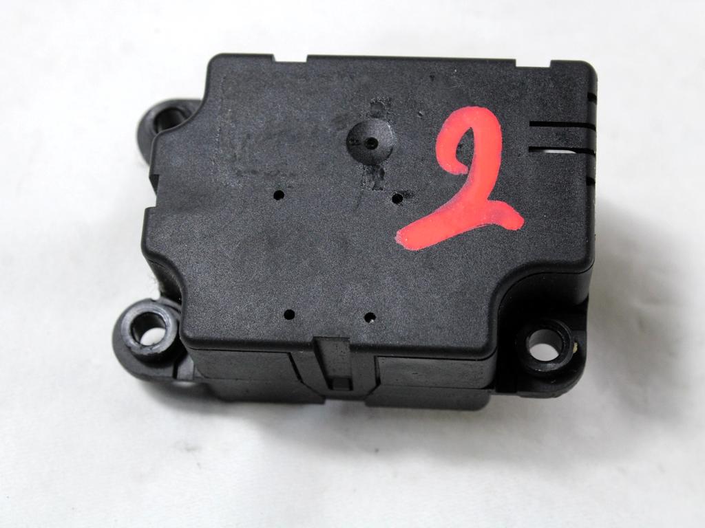 MOTORCEK OGREVANJA OEM N. 6447QN ORIGINAL REZERVNI DEL PEUGEOT 307 3A/B/C/E/H BER/SW/CABRIO (2001 - 2009) BENZINA LETNIK 2005