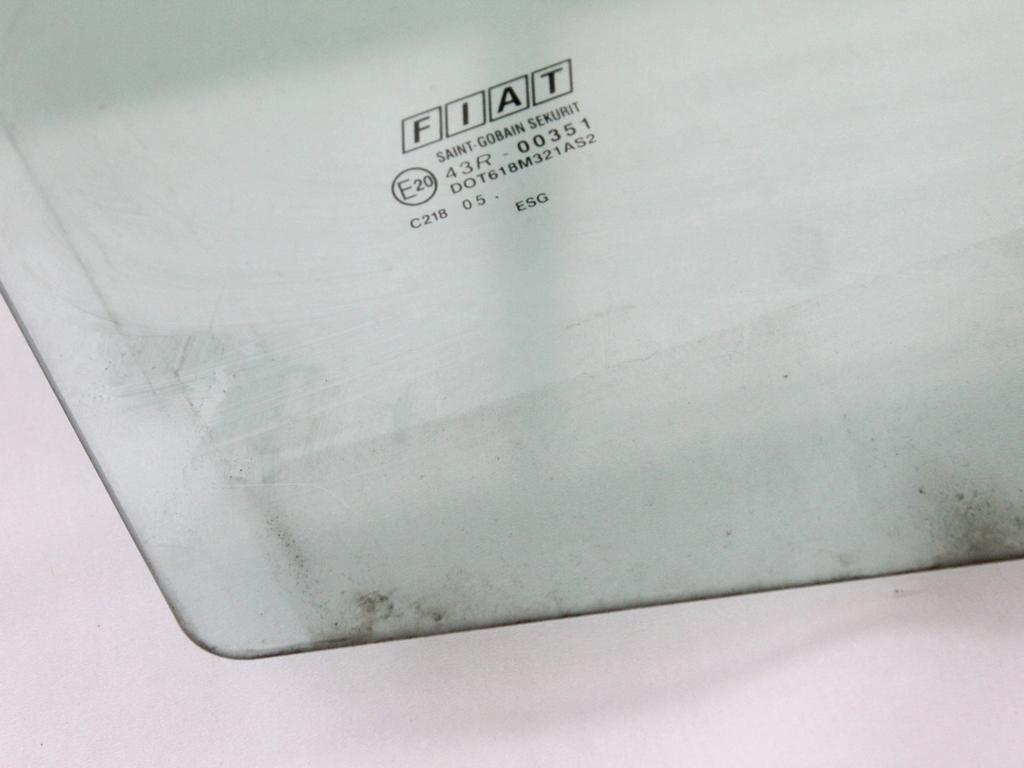 STEKLO SPREDNJIH DESNIH VRAT OEM N. 51770093 ORIGINAL REZERVNI DEL FIAT PANDA 169 (2003 - 08/2009) BENZINA LETNIK 2006