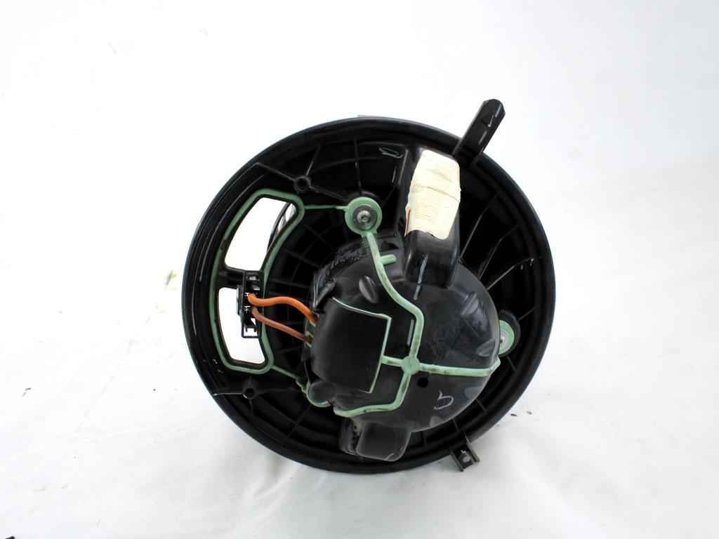 VENTILATOR  KABINE  OEM N. 64119227670 ORIGINAL REZERVNI DEL BMW X3 F25 (2010 - 2017)DIESEL LETNIK 2013