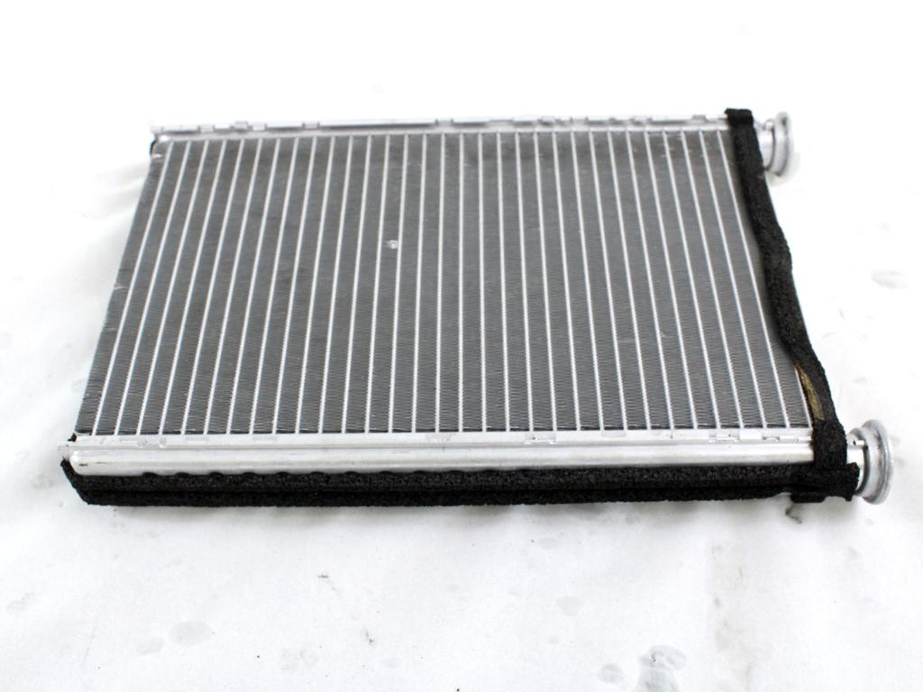 GRELEC RADIATORJA OEM N. 64119128953 ORIGINAL REZERVNI DEL BMW X3 F25 (2010 - 2017)DIESEL LETNIK 2013